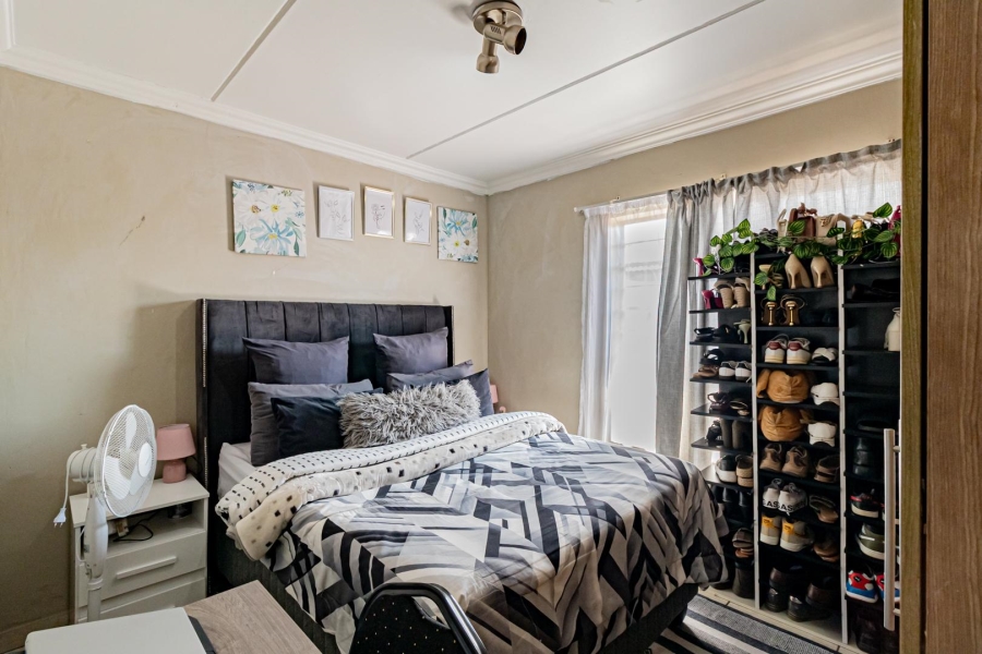 2 Bedroom Property for Sale in Pretoria West Gauteng
