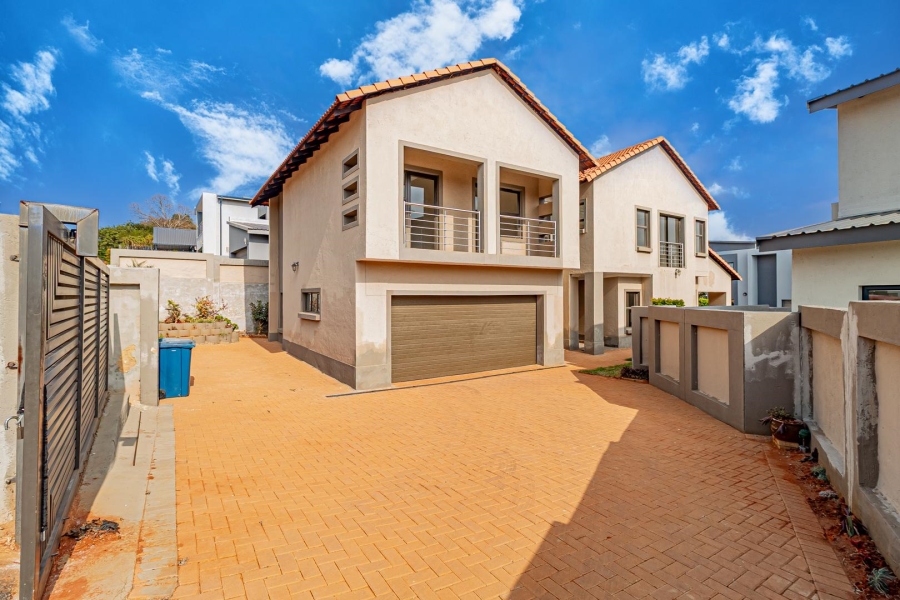 4 Bedroom Property for Sale in Roodepark Eco Estate Gauteng