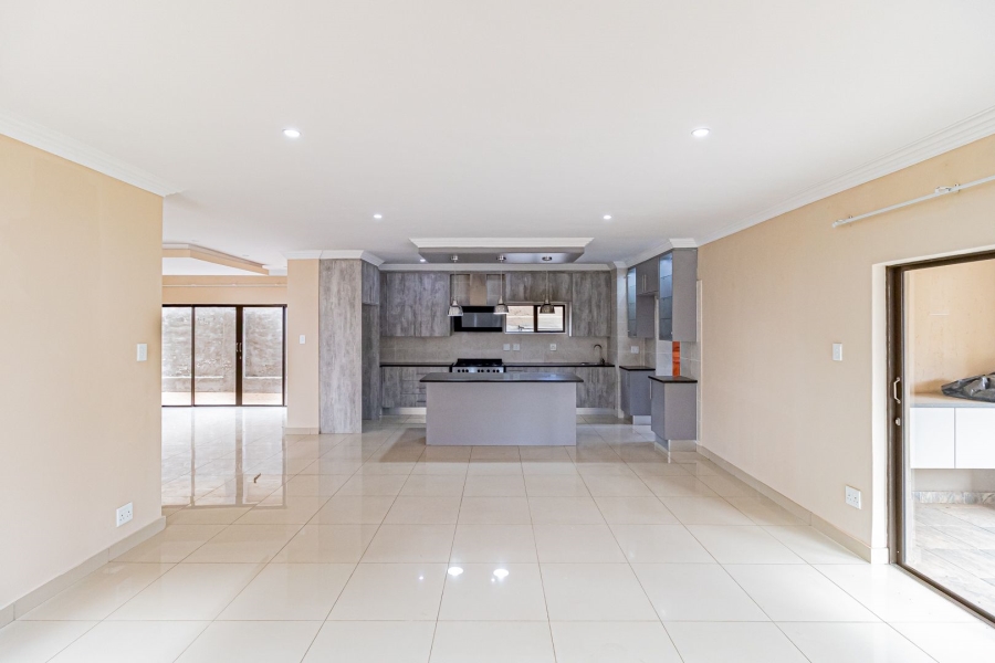 4 Bedroom Property for Sale in Roodepark Eco Estate Gauteng