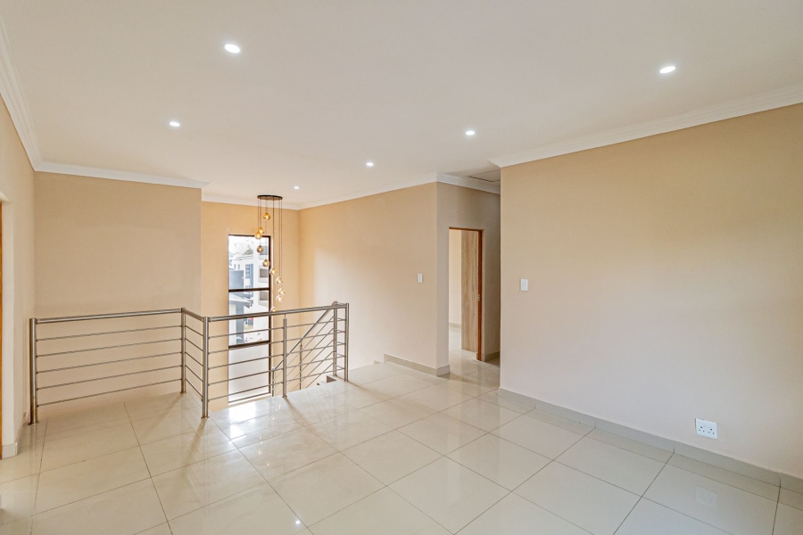 4 Bedroom Property for Sale in Roodepark Eco Estate Gauteng