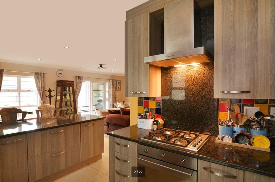 To Let 4 Bedroom Property for Rent in Bryanston Gauteng