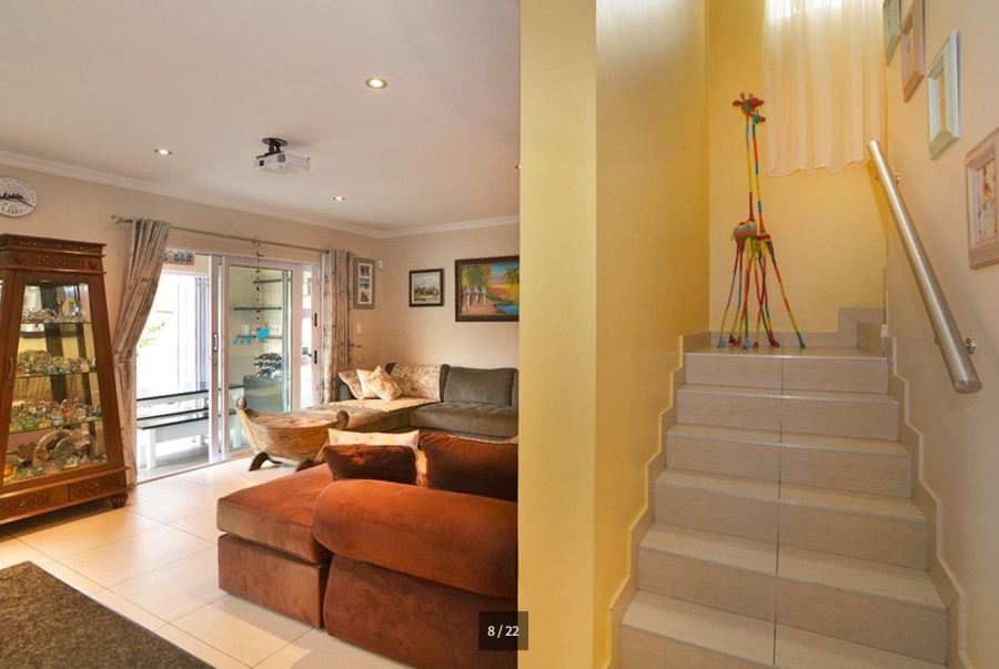 To Let 4 Bedroom Property for Rent in Bryanston Gauteng