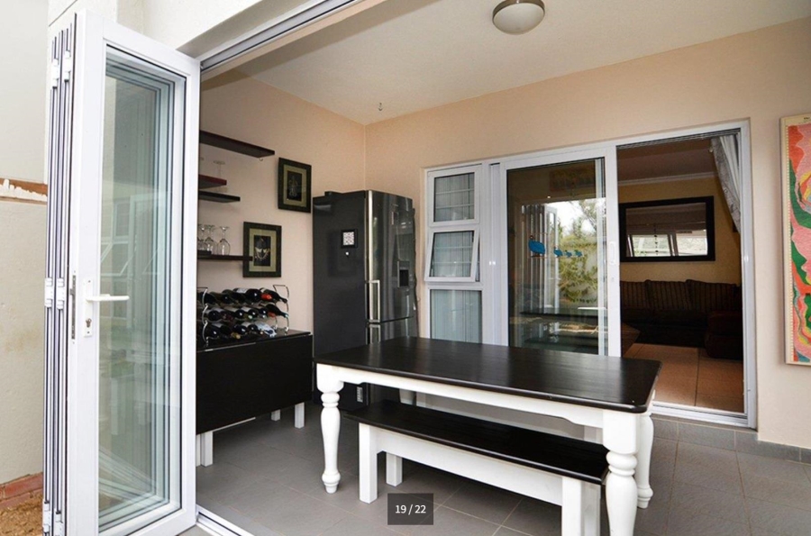 To Let 4 Bedroom Property for Rent in Bryanston Gauteng