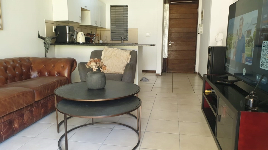 1 Bedroom Property for Sale in Jackal Creek Golf Estate Gauteng