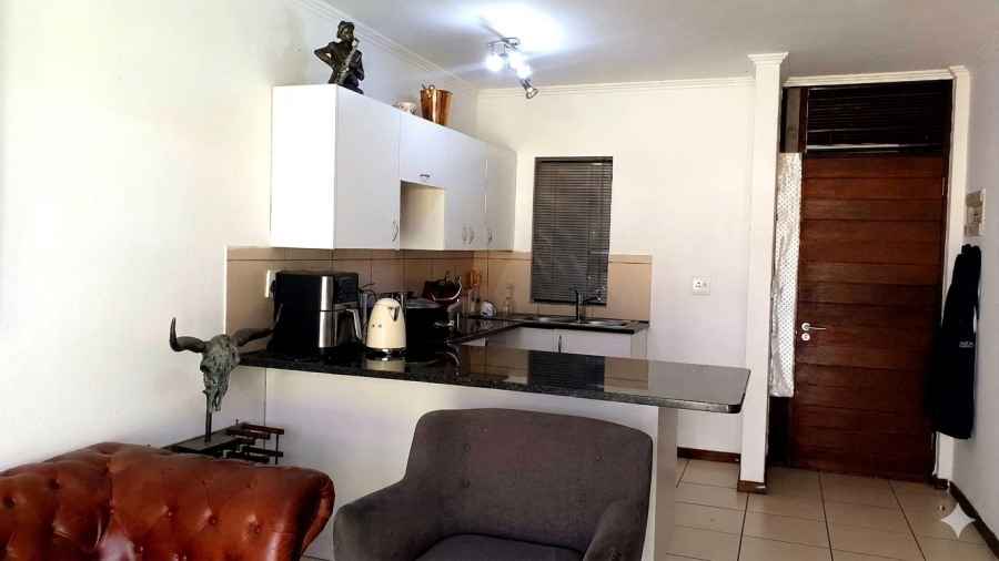 1 Bedroom Property for Sale in Jackal Creek Golf Estate Gauteng