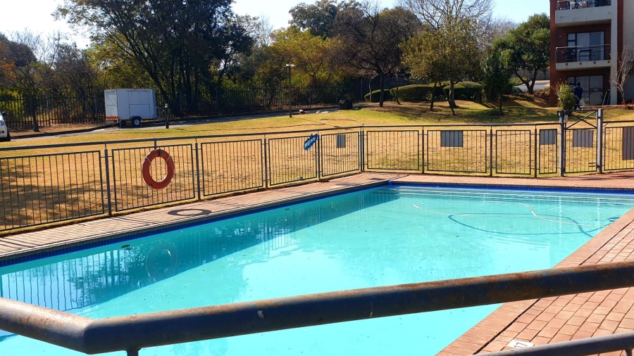 1 Bedroom Property for Sale in Jackal Creek Golf Estate Gauteng