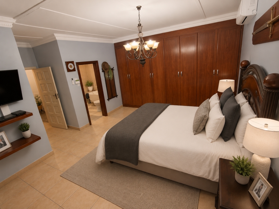 5 Bedroom Property for Sale in Meyerspark Gauteng