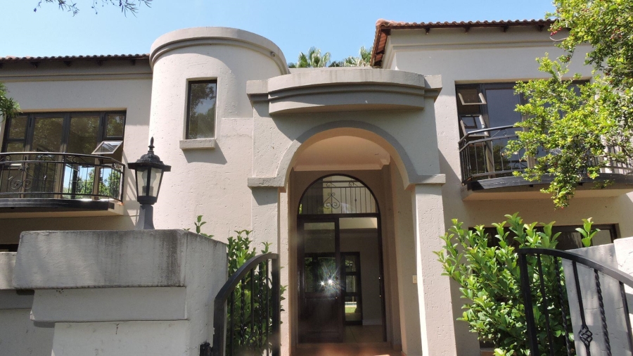 To Let 4 Bedroom Property for Rent in Silver Lakes Golf Estate Gauteng