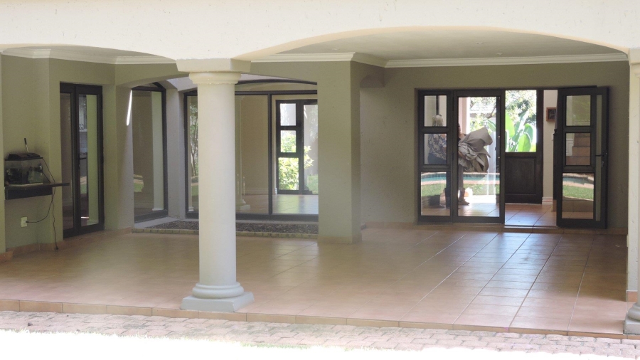 To Let 4 Bedroom Property for Rent in Silver Lakes Golf Estate Gauteng