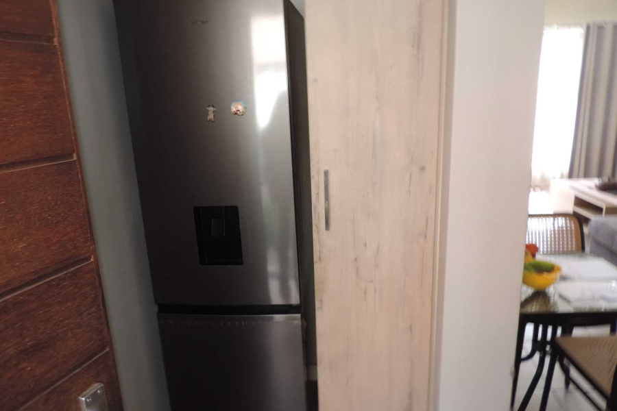 1 Bedroom Property for Sale in Albertsdal Gauteng