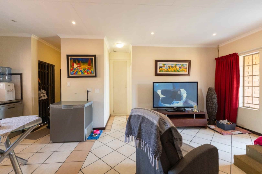 3 Bedroom Property for Sale in Equestria Gauteng