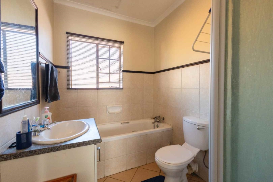 3 Bedroom Property for Sale in Equestria Gauteng