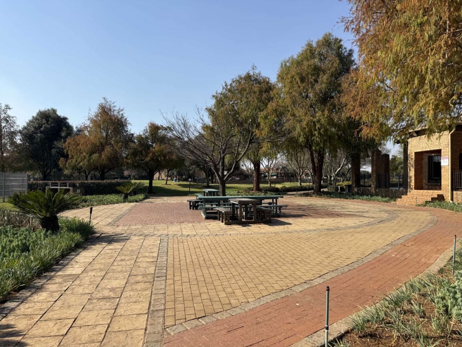 3 Bedroom Property for Sale in Equestria Gauteng