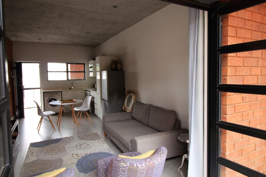 To Let 1 Bedroom Property for Rent in Melrose North Gauteng
