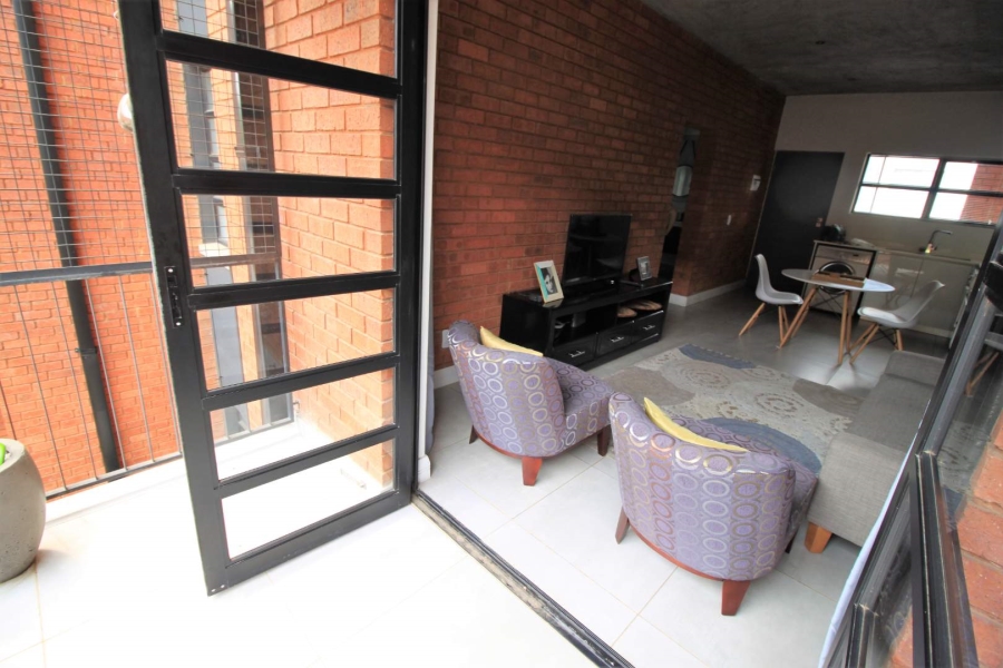To Let 1 Bedroom Property for Rent in Melrose North Gauteng
