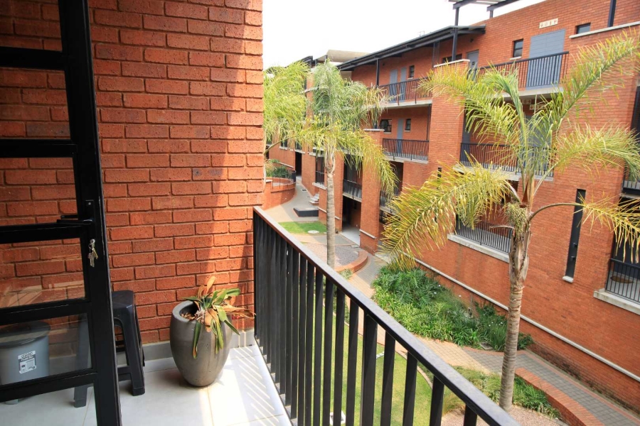 To Let 1 Bedroom Property for Rent in Melrose North Gauteng