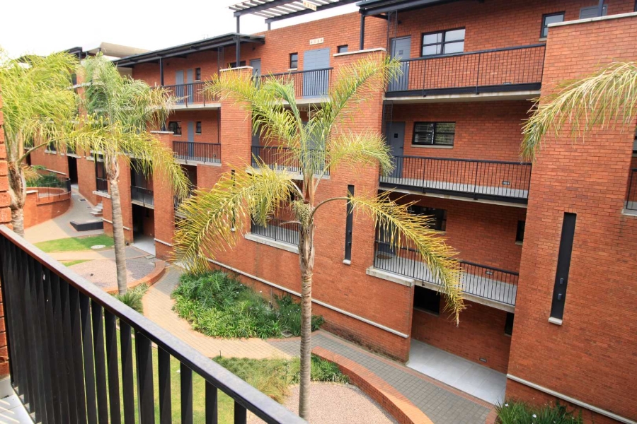 To Let 1 Bedroom Property for Rent in Melrose North Gauteng