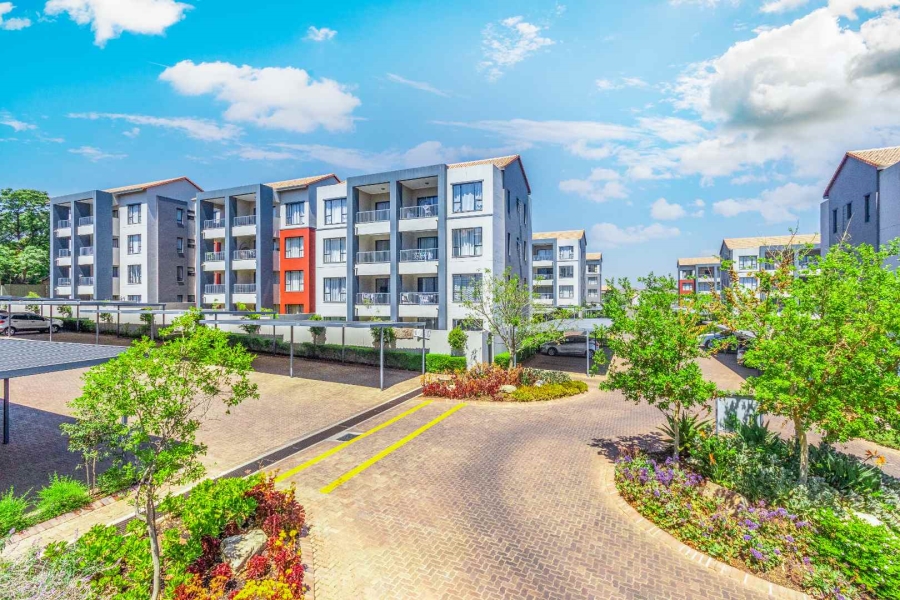 To Let 2 Bedroom Property for Rent in Fourways Gauteng