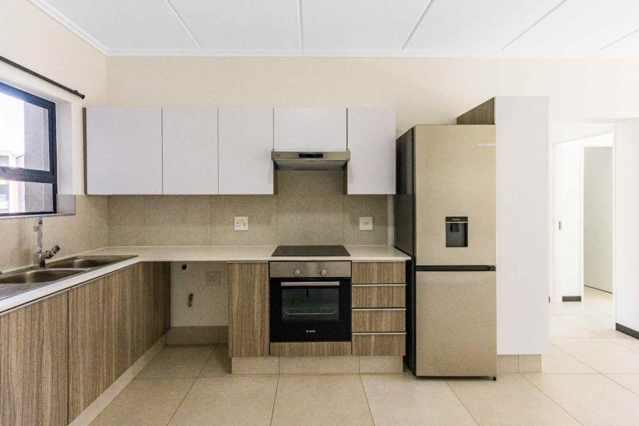 To Let 2 Bedroom Property for Rent in Fourways Gauteng