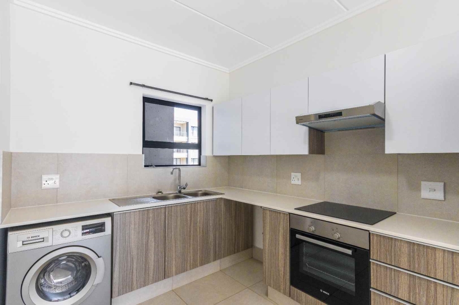 To Let 2 Bedroom Property for Rent in Fourways Gauteng