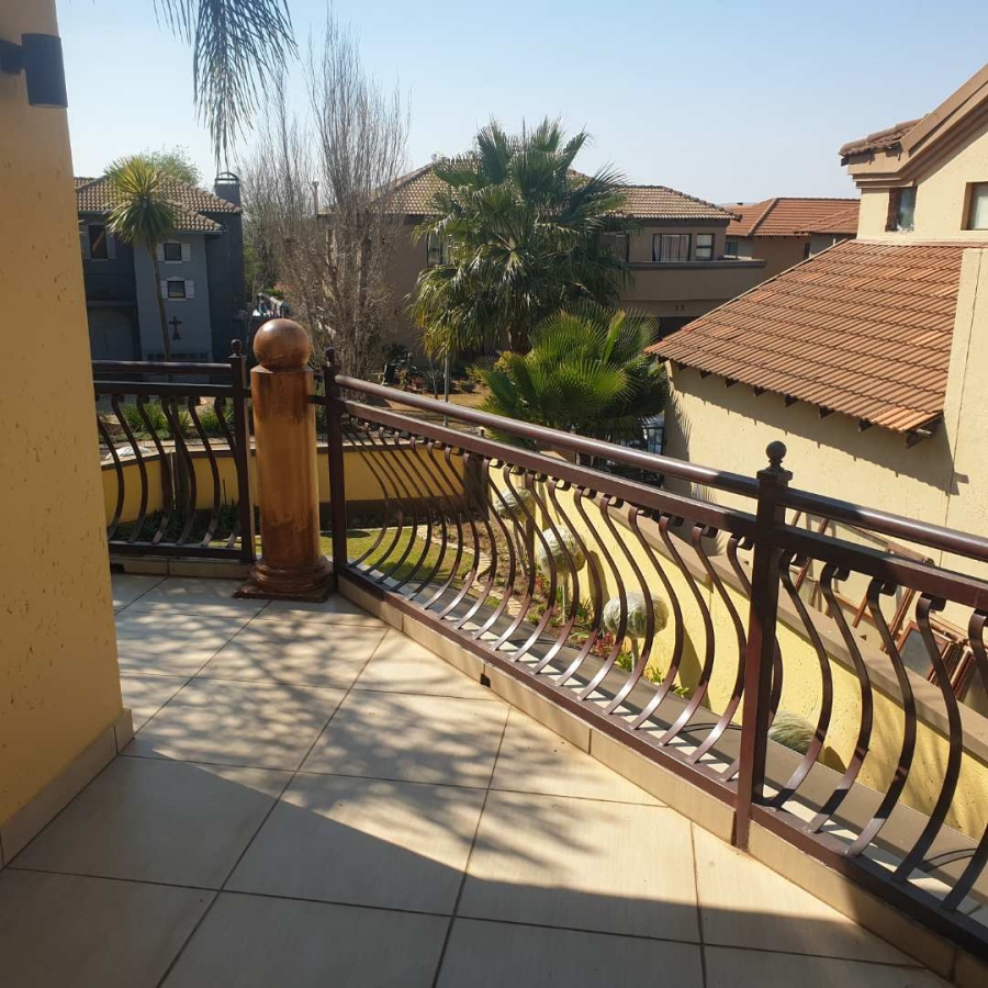 To Let 5 Bedroom Property for Rent in Silver Lakes Gauteng