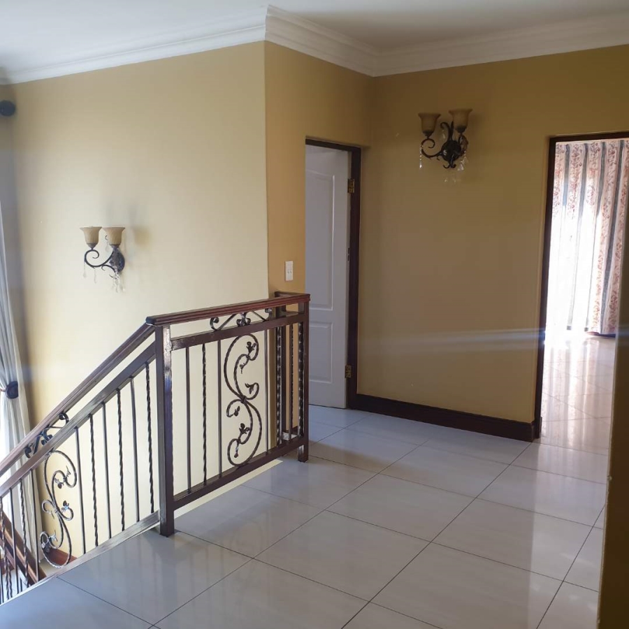 To Let 5 Bedroom Property for Rent in Silver Lakes Gauteng