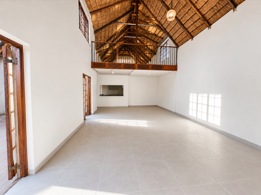 5 Bedroom Property for Sale in Brackenhurst Gauteng
