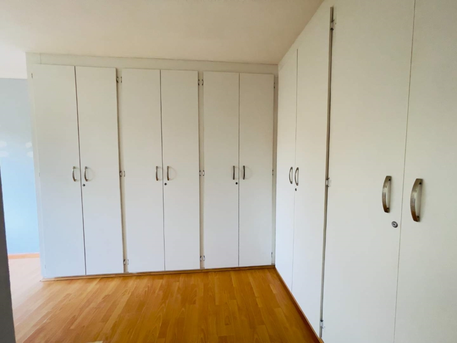 2 Bedroom Property for Sale in Weltevreden A H Gauteng