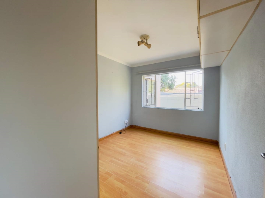 2 Bedroom Property for Sale in Weltevreden A H Gauteng