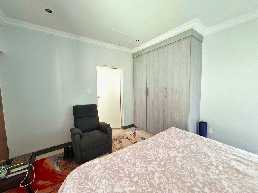 4 Bedroom Property for Sale in Pinehaven Gauteng