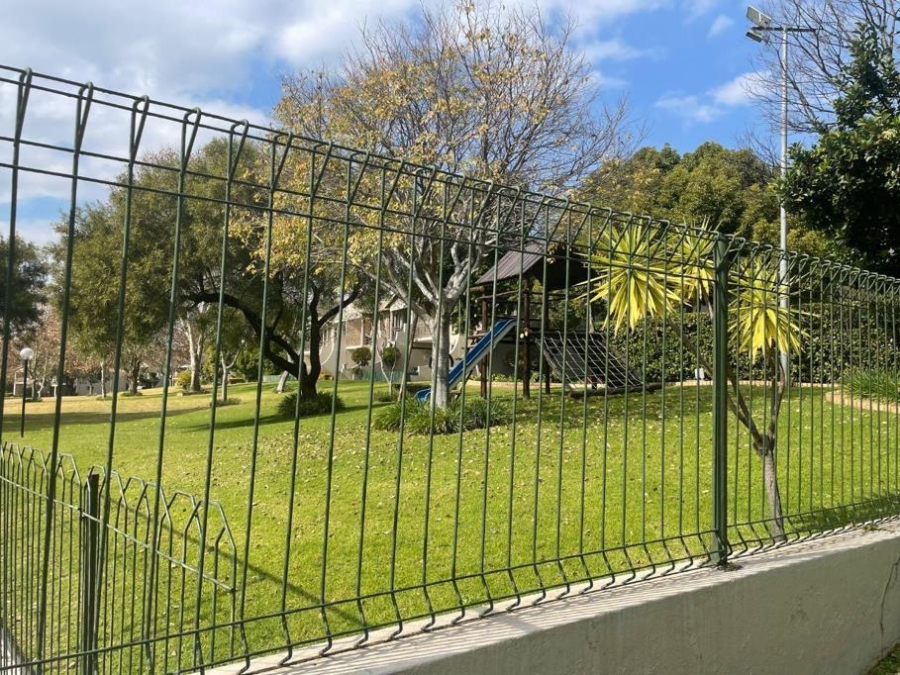To Let 2 Bedroom Property for Rent in Lonehill Gauteng