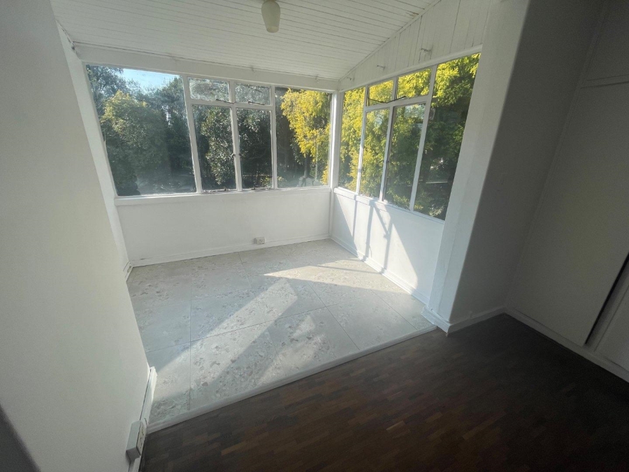 To Let 2 Bedroom Property for Rent in Hyde Park Gauteng
