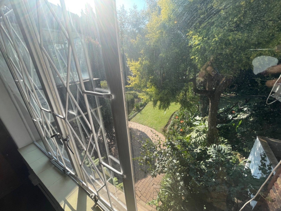 To Let 2 Bedroom Property for Rent in Hyde Park Gauteng