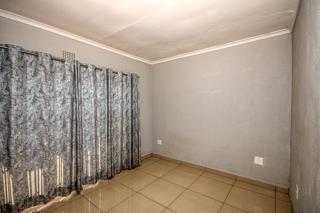 3 Bedroom Property for Sale in Brackendowns Gauteng