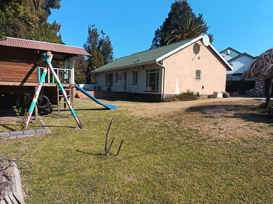 3 Bedroom Property for Sale in Brackendowns Gauteng