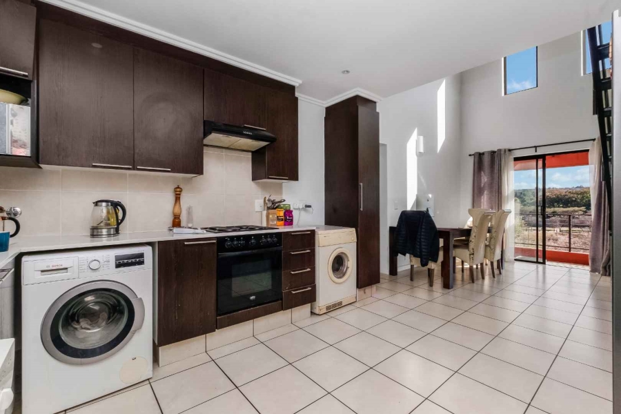 To Let 2 Bedroom Property for Rent in Fourways Gauteng