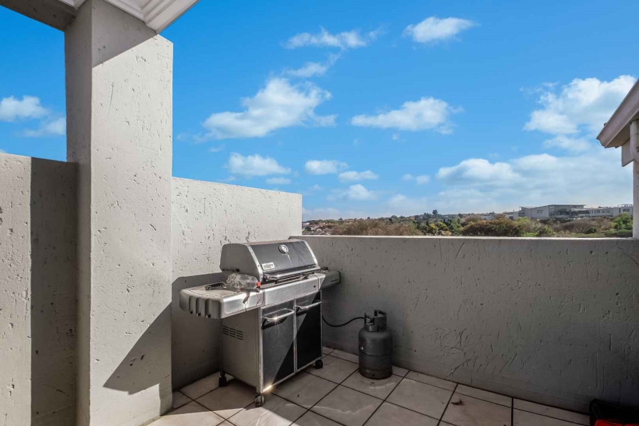 To Let 2 Bedroom Property for Rent in Fourways Gauteng