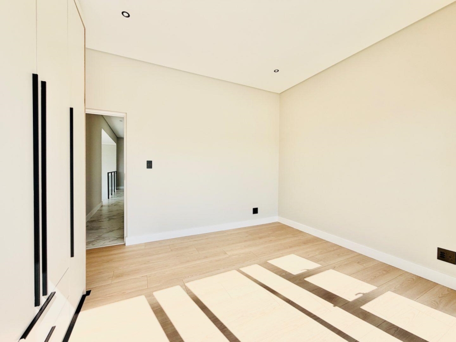 4 Bedroom Property for Sale in Fountainbrook Estate Gauteng