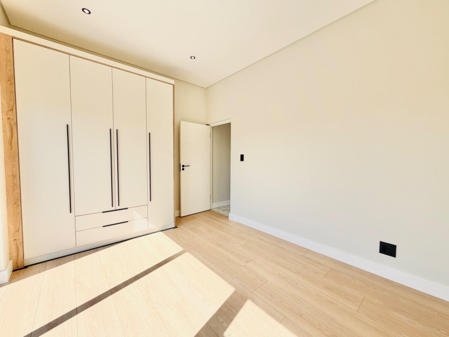 4 Bedroom Property for Sale in Fountainbrook Estate Gauteng