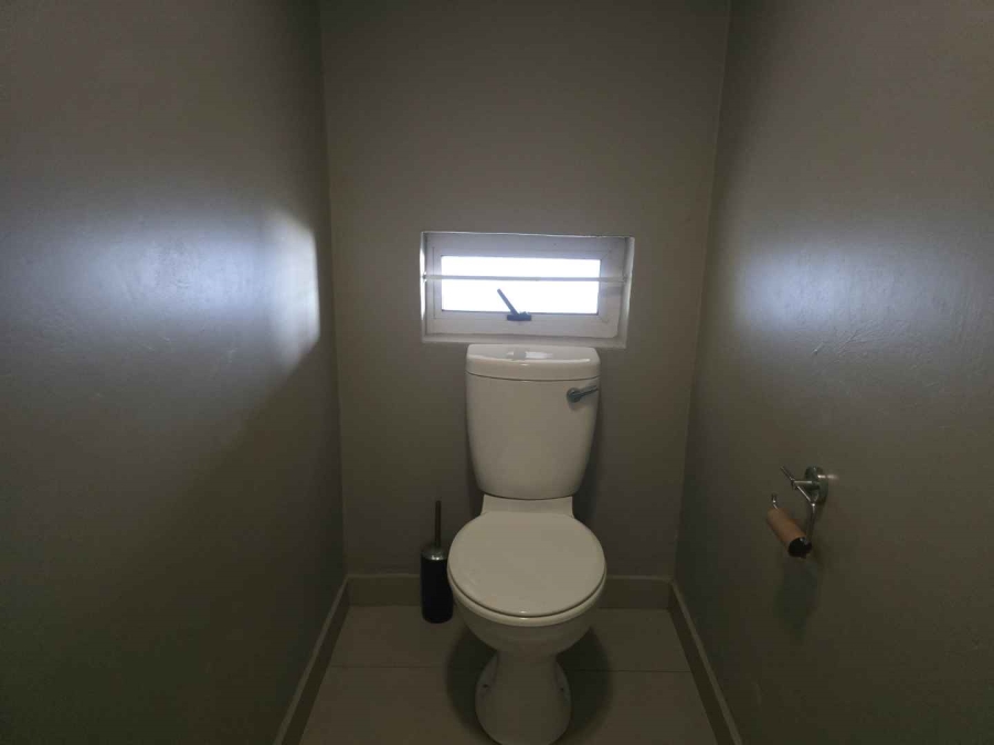 3 Bedroom Property for Sale in Blue Hills Gauteng