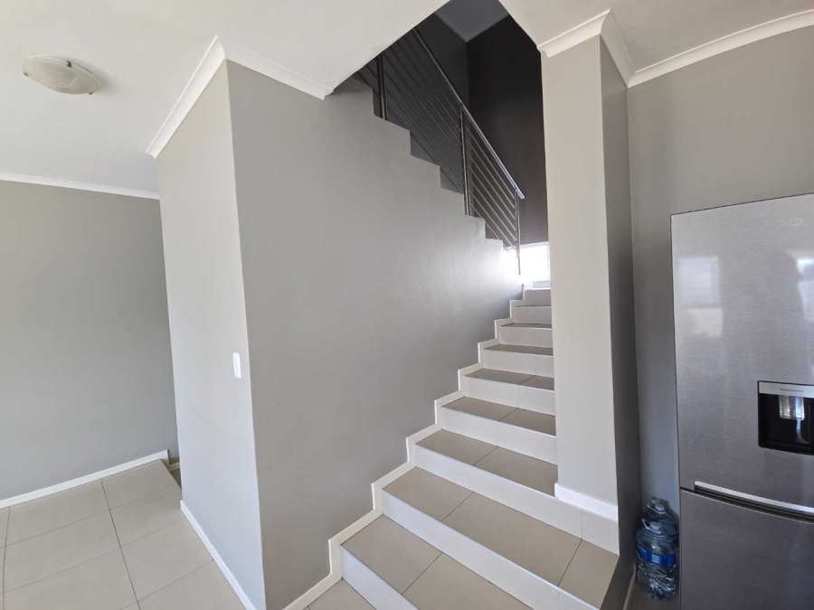 3 Bedroom Property for Sale in Blue Hills Gauteng