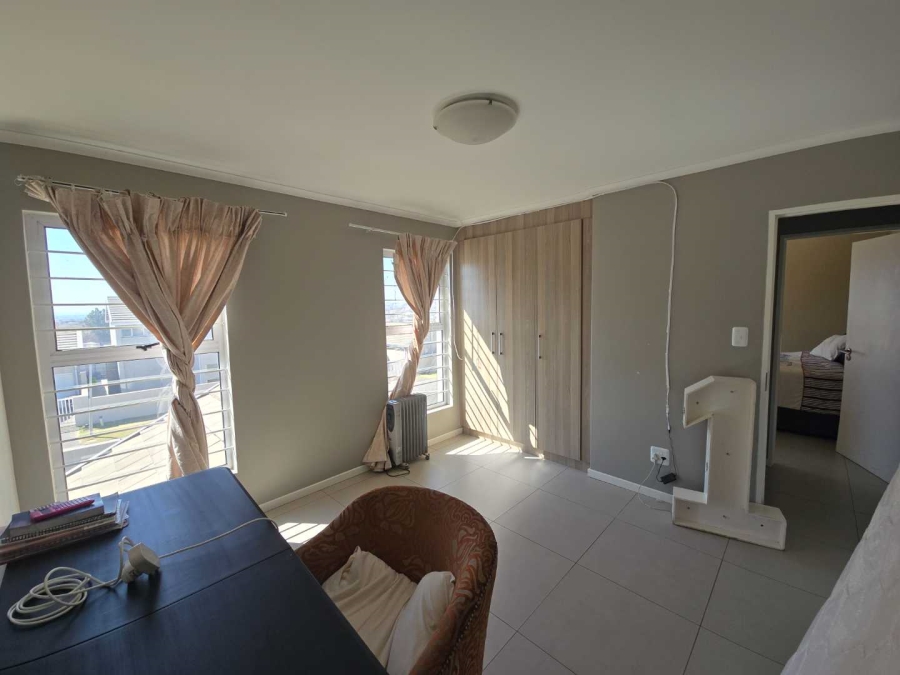 3 Bedroom Property for Sale in Blue Hills Gauteng