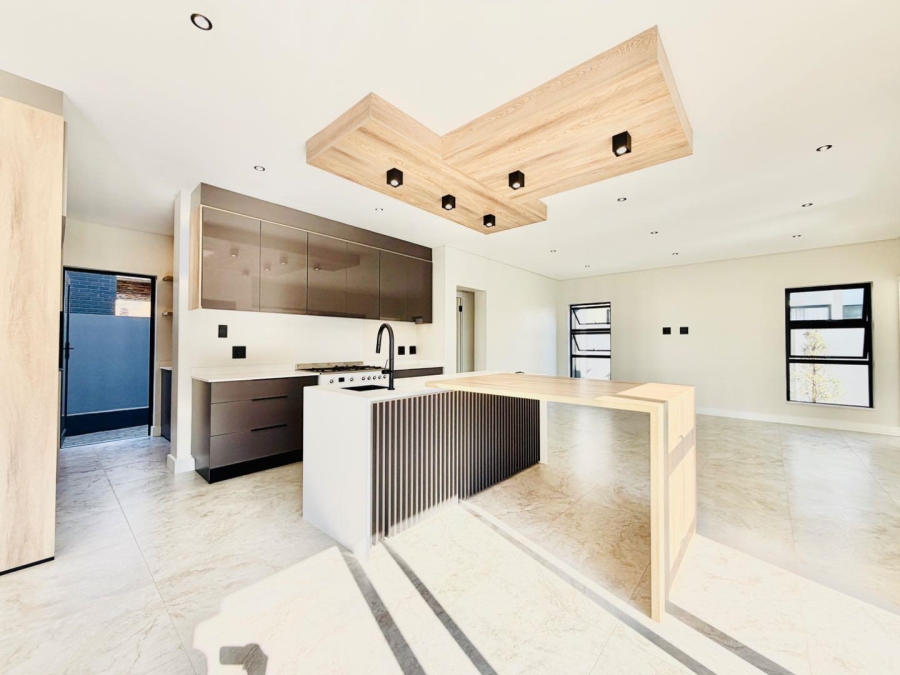4 Bedroom Property for Sale in Fountainbrook Estate Gauteng