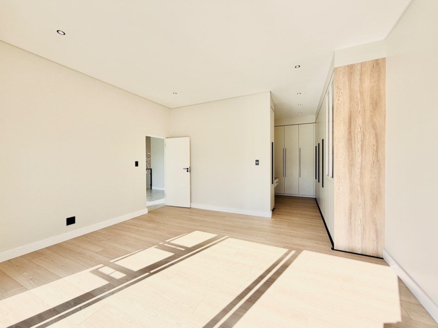 4 Bedroom Property for Sale in Fountainbrook Estate Gauteng