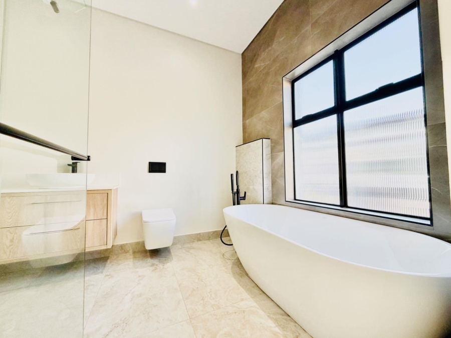 4 Bedroom Property for Sale in Fountainbrook Estate Gauteng