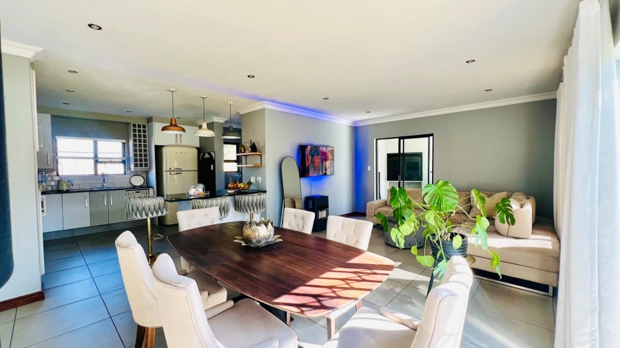 3 Bedroom Property for Sale in Midstream Meadows Gauteng