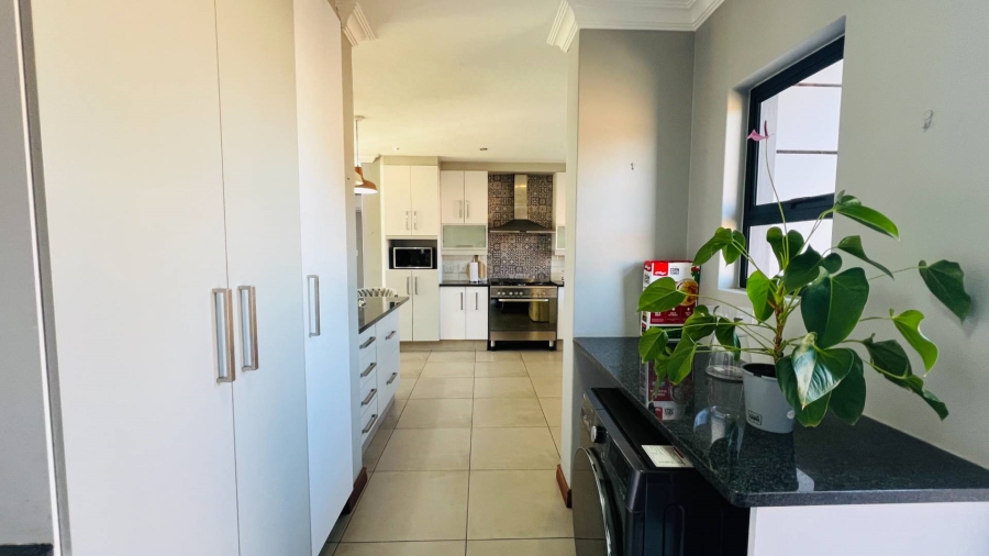 3 Bedroom Property for Sale in Midstream Meadows Gauteng