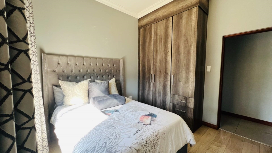 3 Bedroom Property for Sale in Midstream Meadows Gauteng
