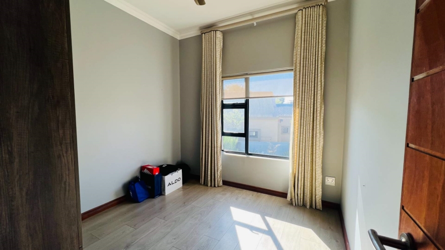 3 Bedroom Property for Sale in Midstream Meadows Gauteng