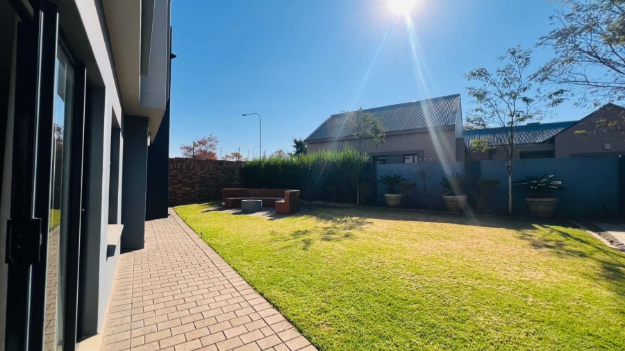 3 Bedroom Property for Sale in Midstream Meadows Gauteng